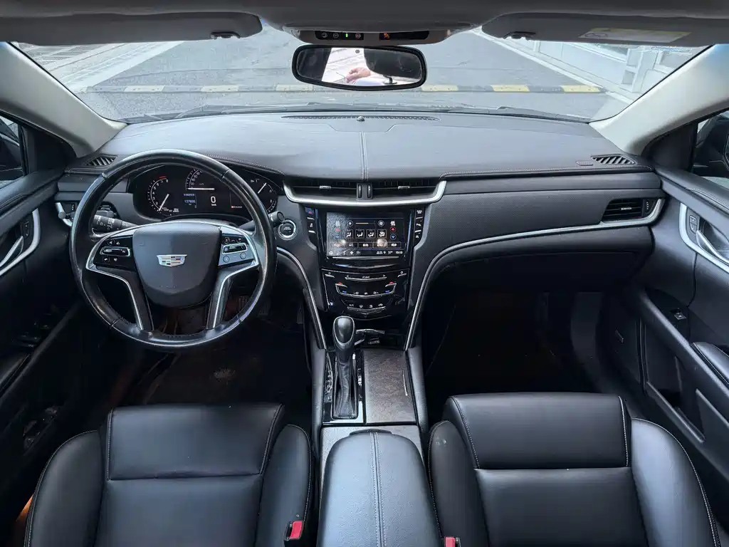 Cadillac XTS 2019 — фото 10