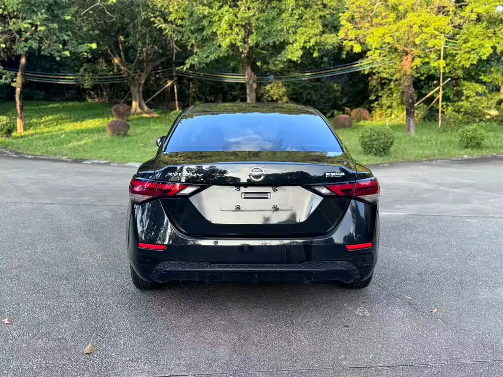 Nissan Sylphy 2020 — фото 11
