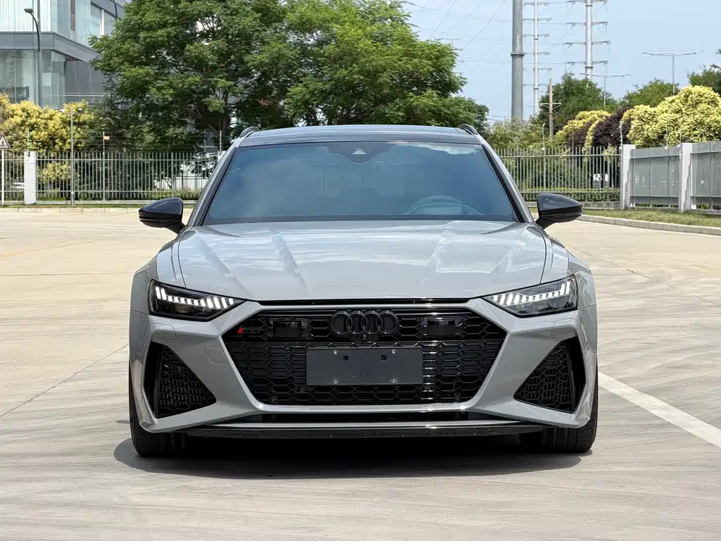 Audi RS 6 2021 — фото 2