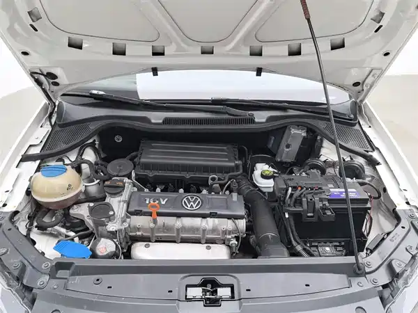 Volkswagen Polo 2013