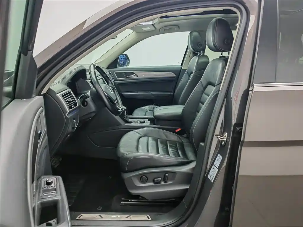 Volkswagen Teramont 2018 — фото 10