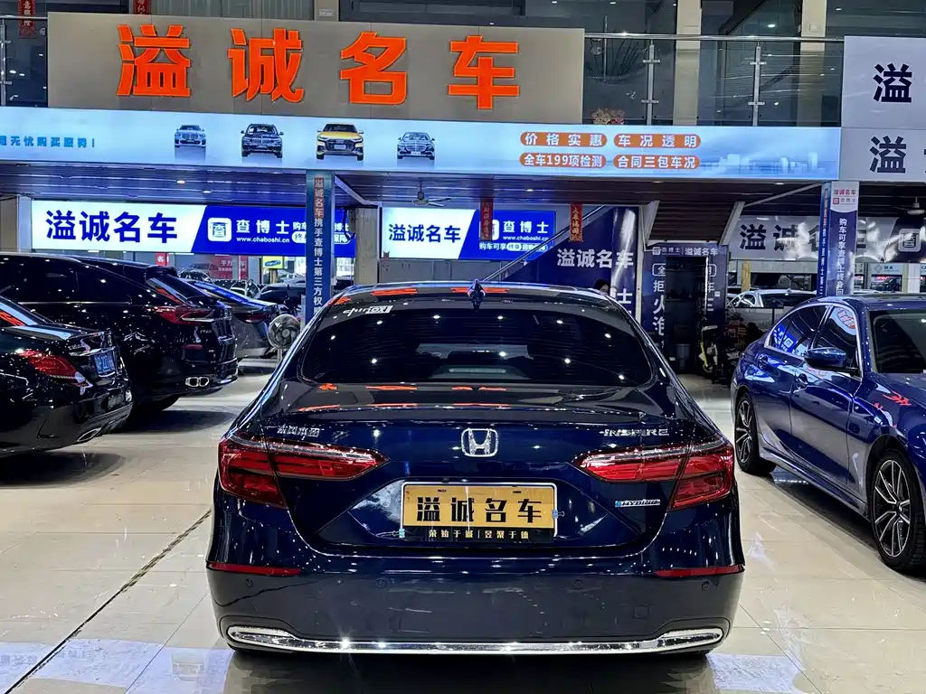 Honda Inspire 2021 — фото 12