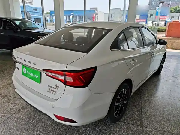 Roewe i5 2020