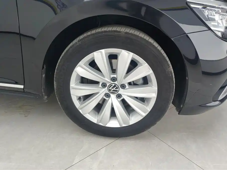 Volkswagen Passat 2021