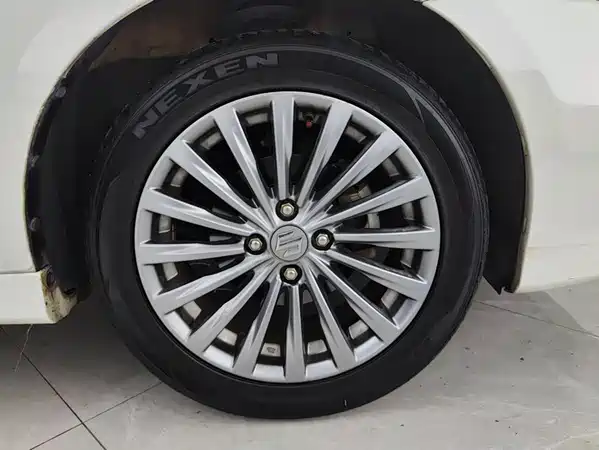 Suzuki Qiyue 2016