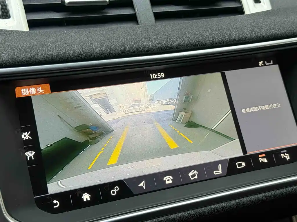 Land Rover Evoque 2017 — фото 15