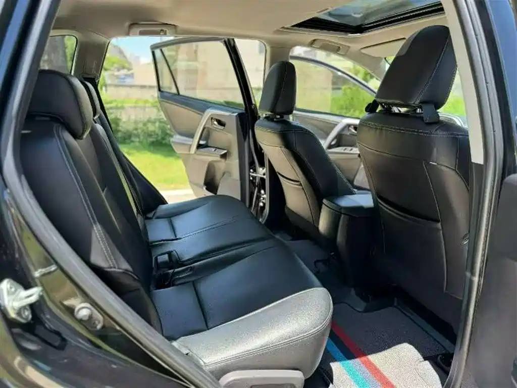 Toyota RAV4 2019