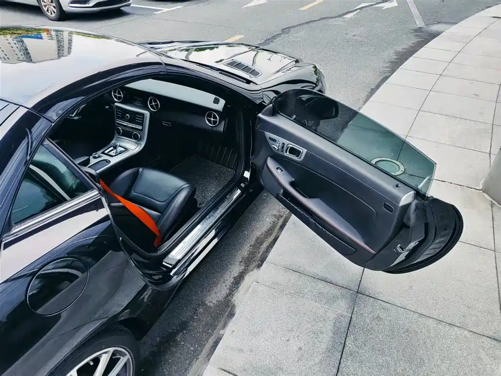Mercedes-Benz SLC 2019 — фото 14