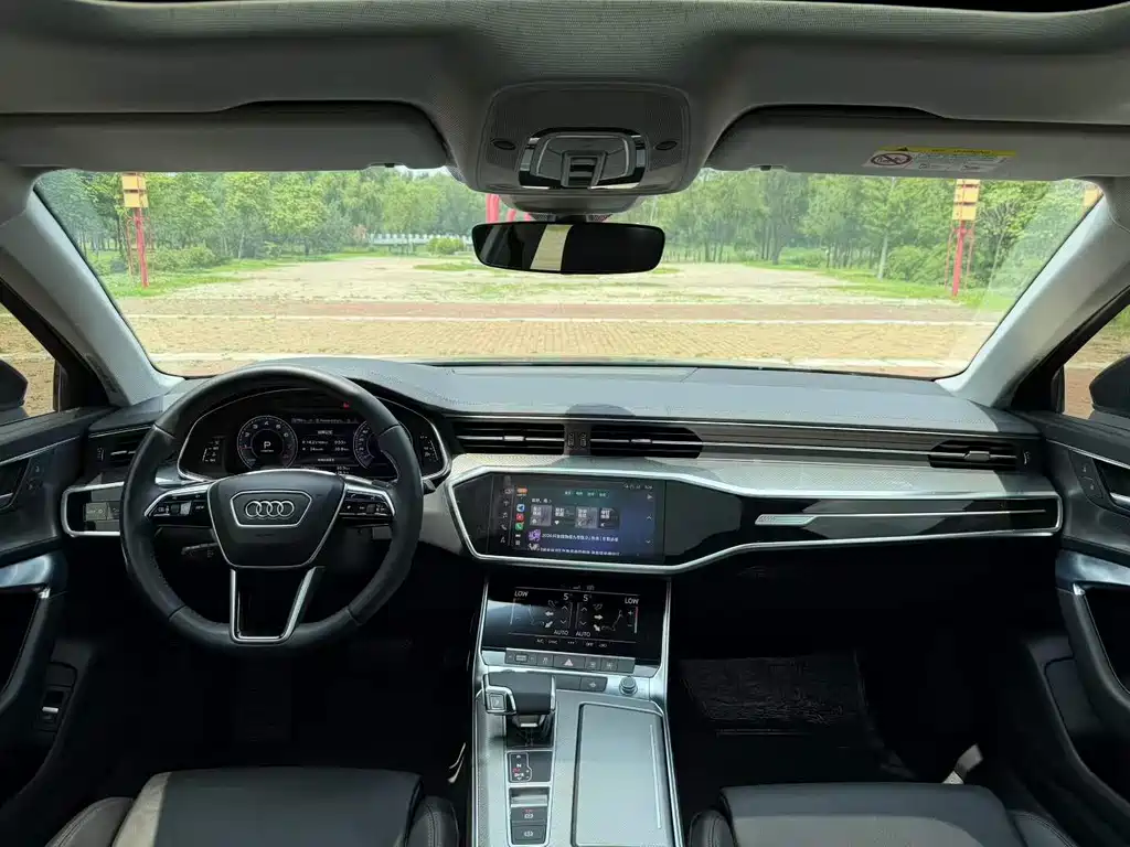 Audi A6L 2020