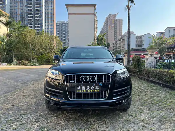 Audi Q7 2011