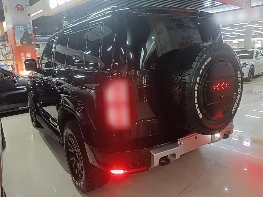Fang Cheng Bao Leopard 5 2025