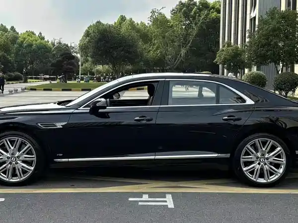 Bentley Flying Spur 2021