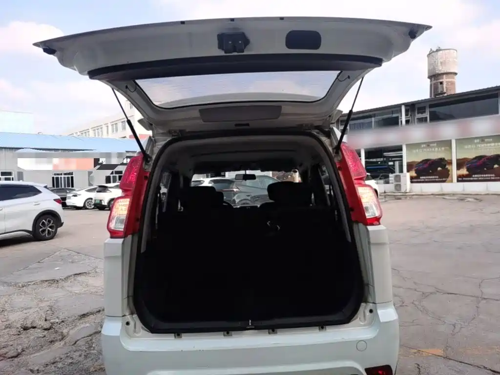 Suzuki Wagon R X5 2015 — фото 19