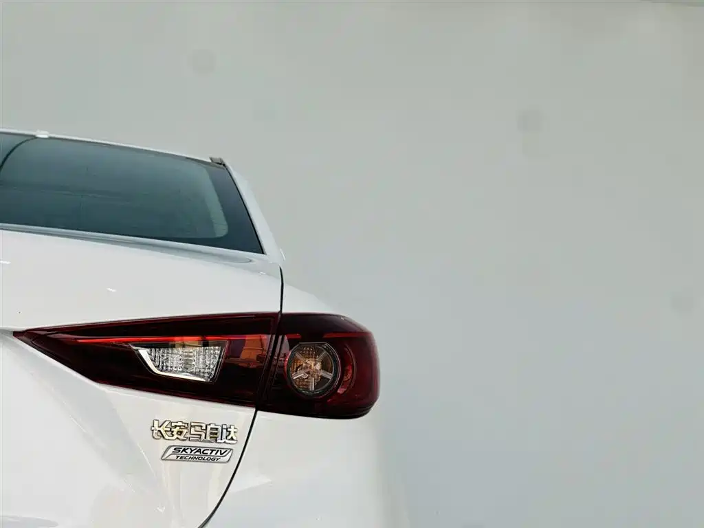 Mazda 3 Angkesela 2014 — фото 11