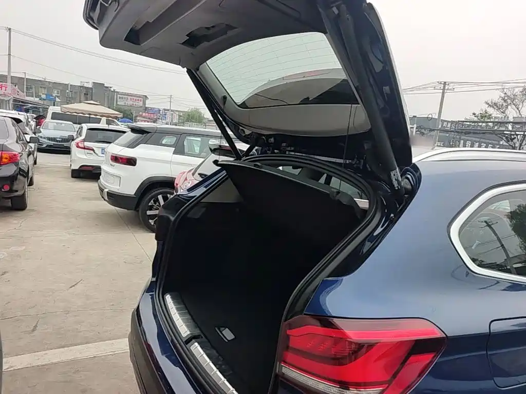 BMW X1 2021 — фото 19