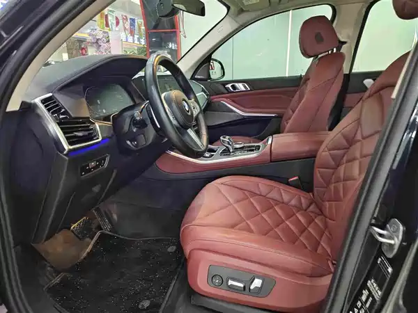 BMW X5 2023