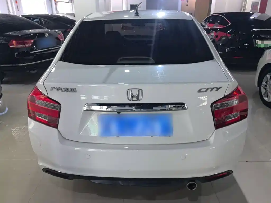 Honda City Classic 2015 — фото 6