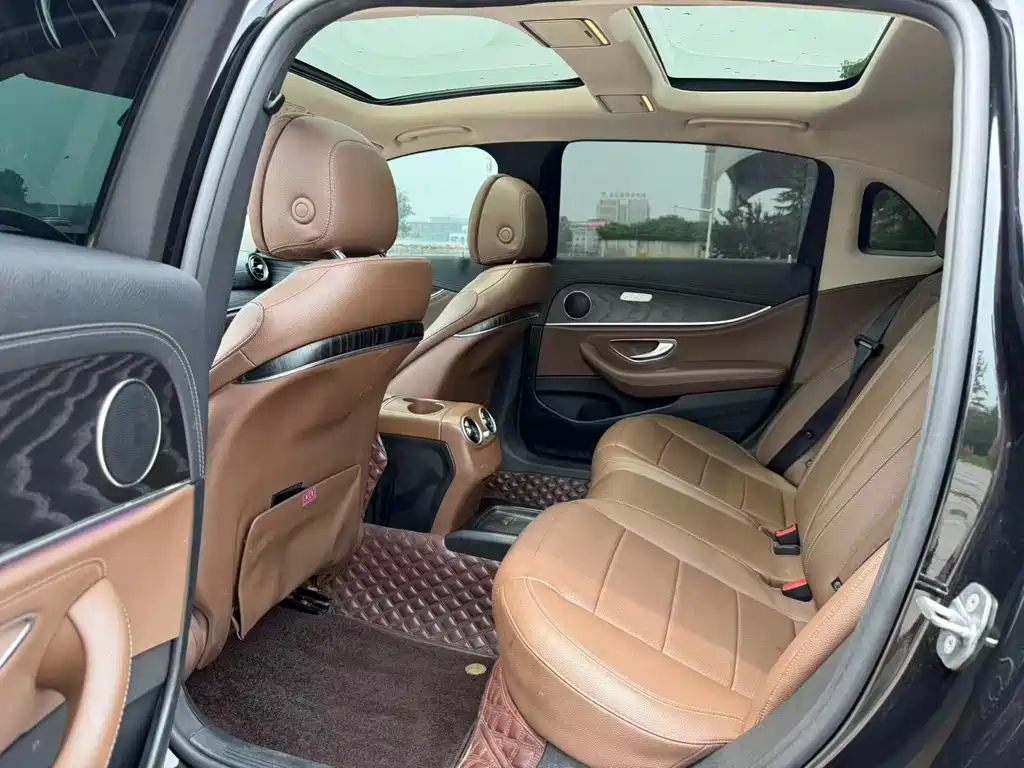Mercedes-Benz E-Class 2019