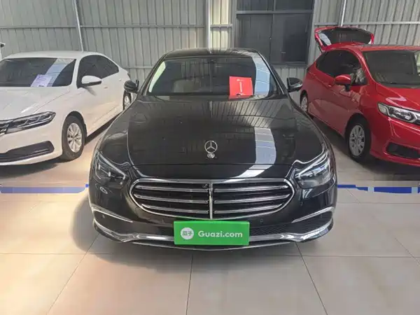 Mercedes-Benz E-Class 2023