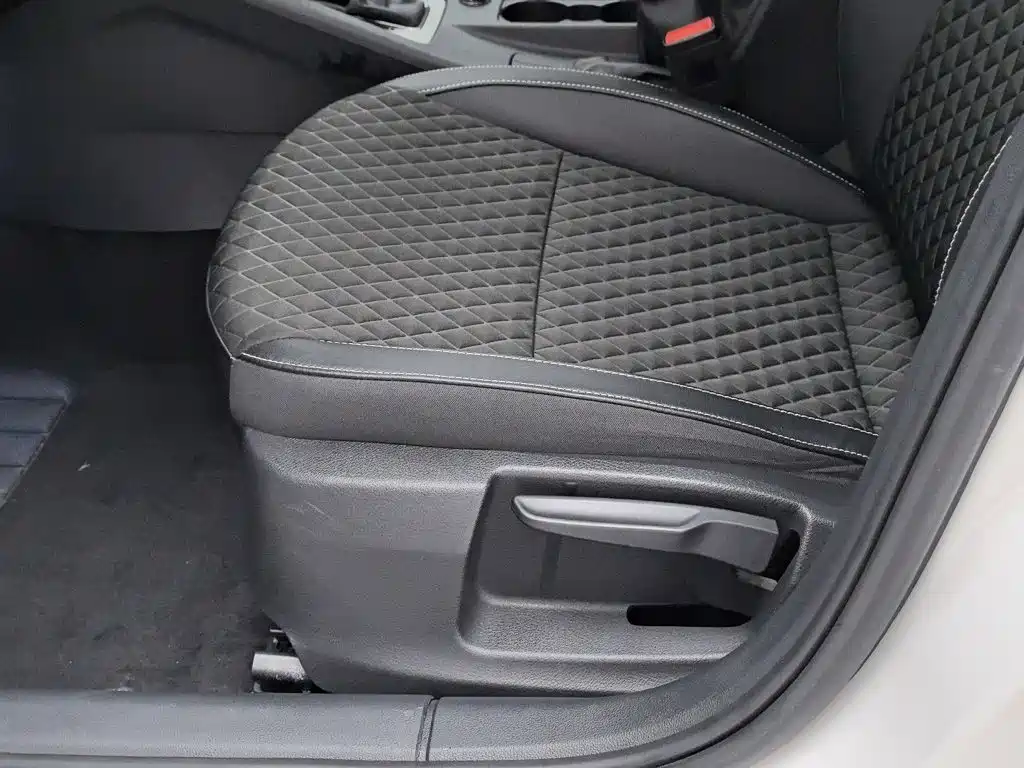 Skoda Octavia 2020 — фото 20