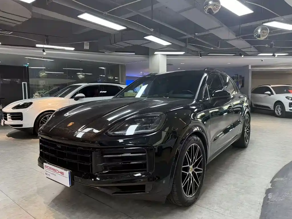 Porsche Cayenne 2024