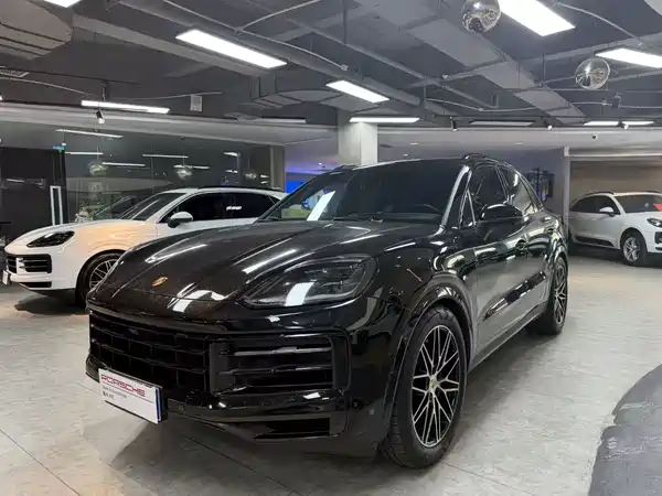 Porsche Cayenne 2024