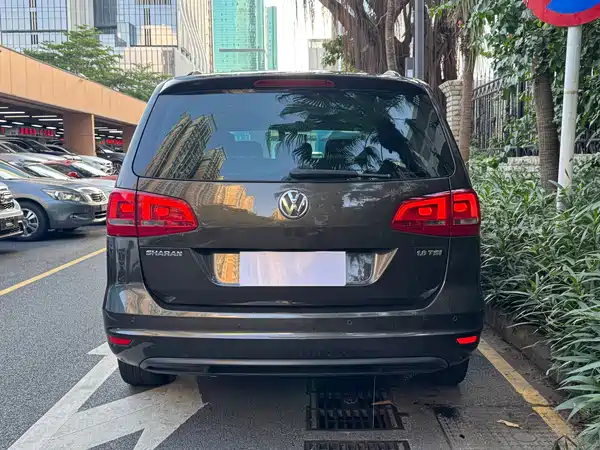 Volkswagen Sharan 2013