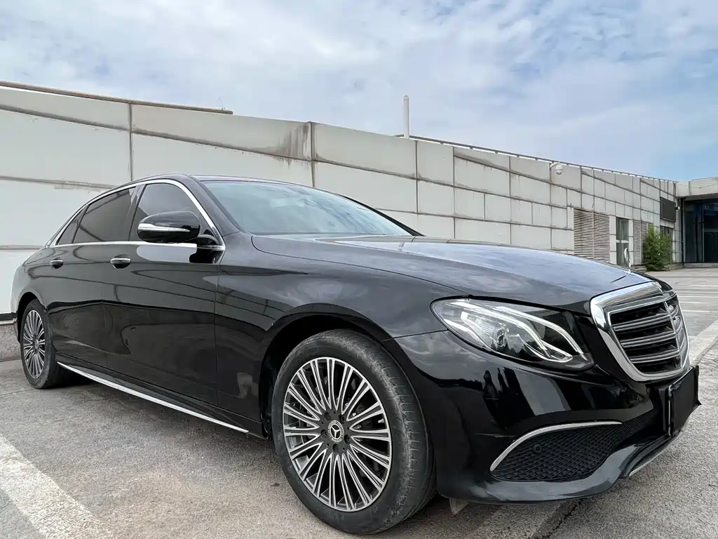 Mercedes-Benz E-Class 2019 — фото 3