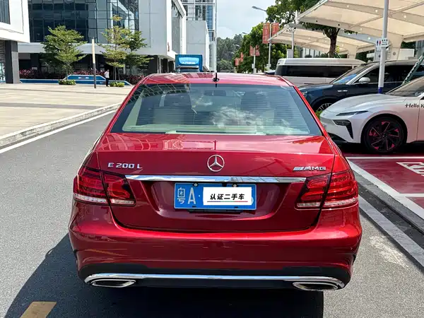 Mercedes-Benz E-Class 2015