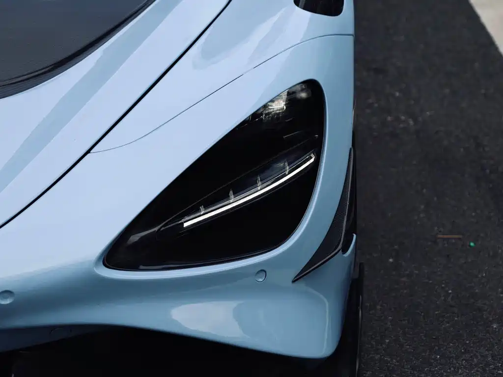 McLaren 720S 2018 — фото 13