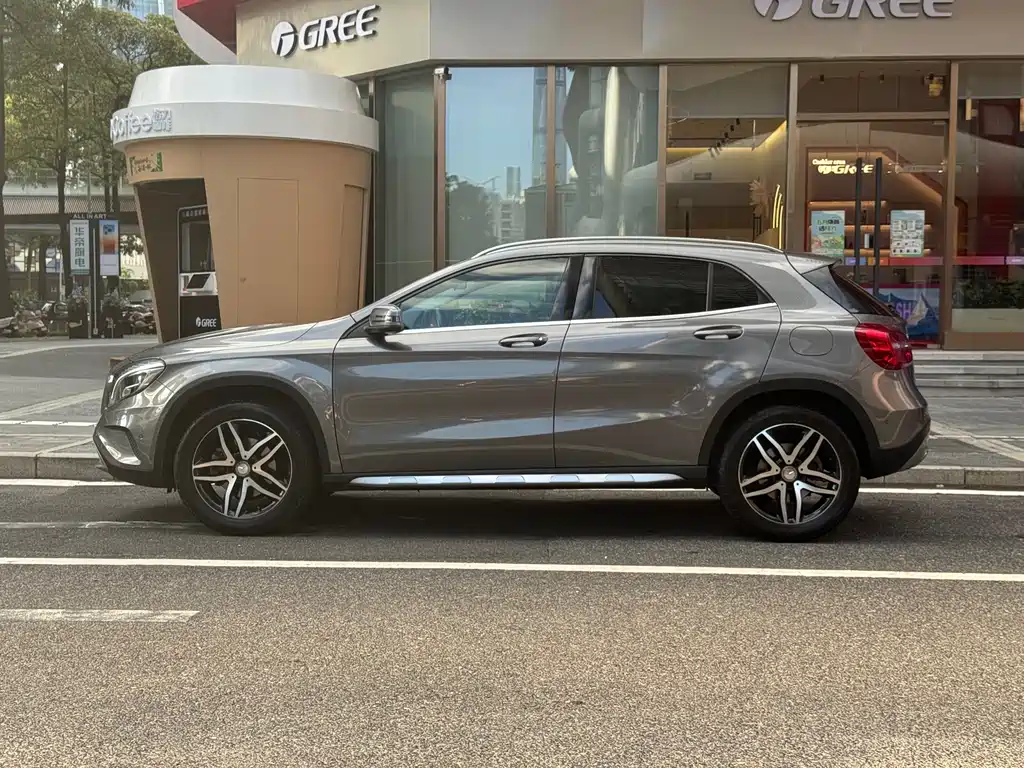 Mercedes-Benz GLA 2016 — фото 9