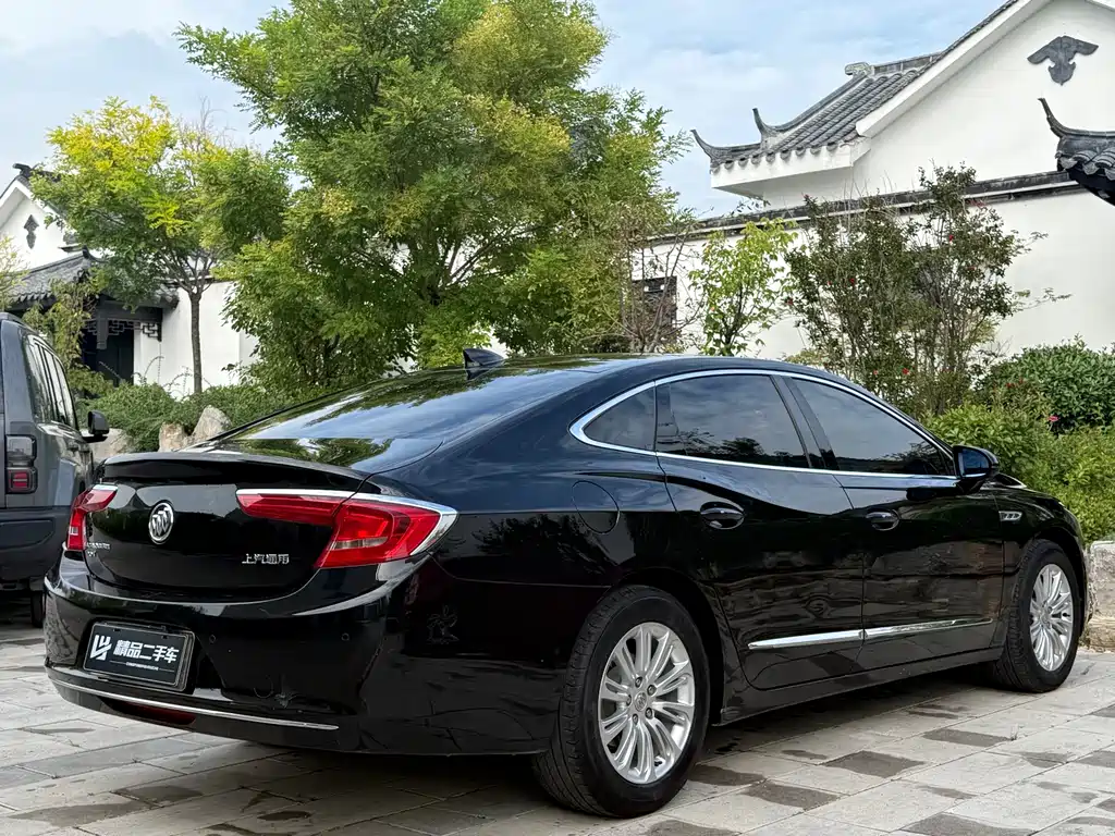 Buick LaCrosse 2016 — фото 9