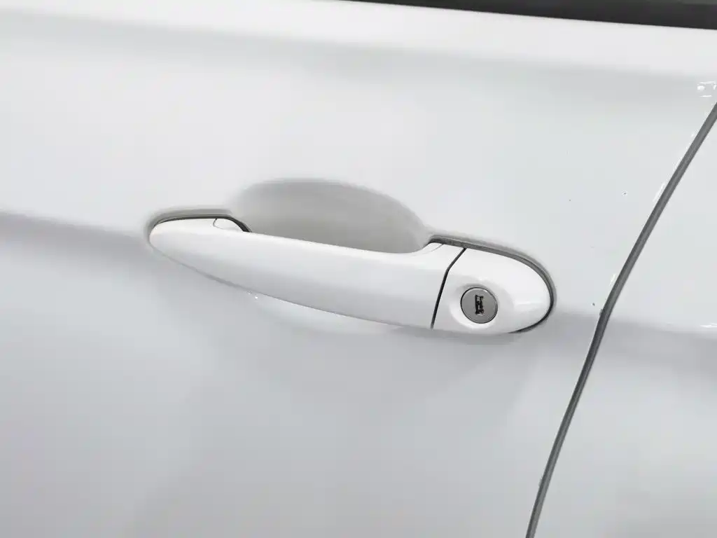 BMW 3 Series 2014 — фото 18