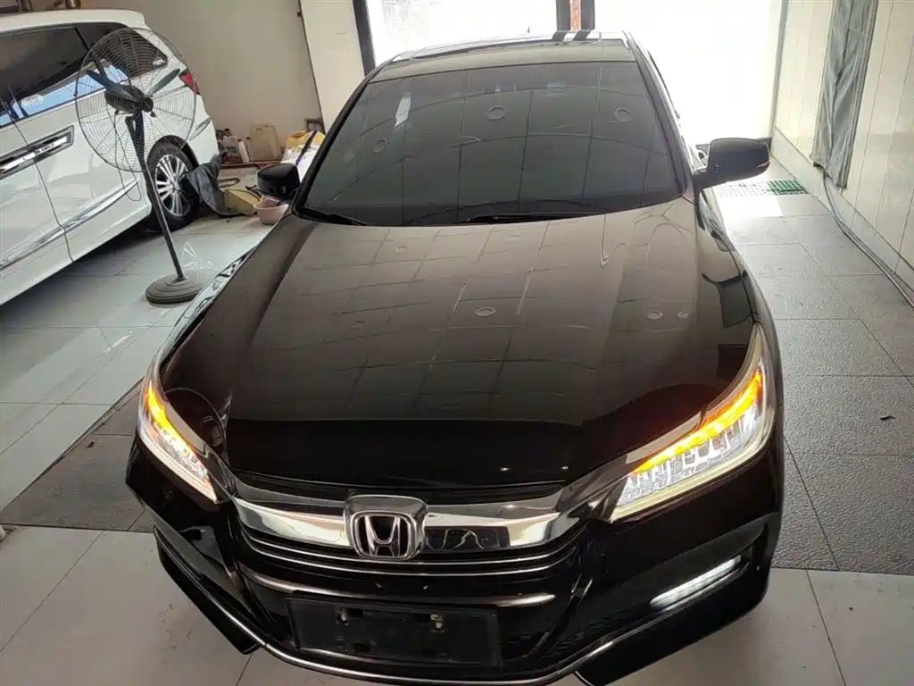 Honda Accord 2016 — фото 3