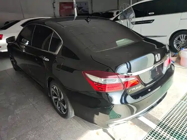 Honda Accord 2016