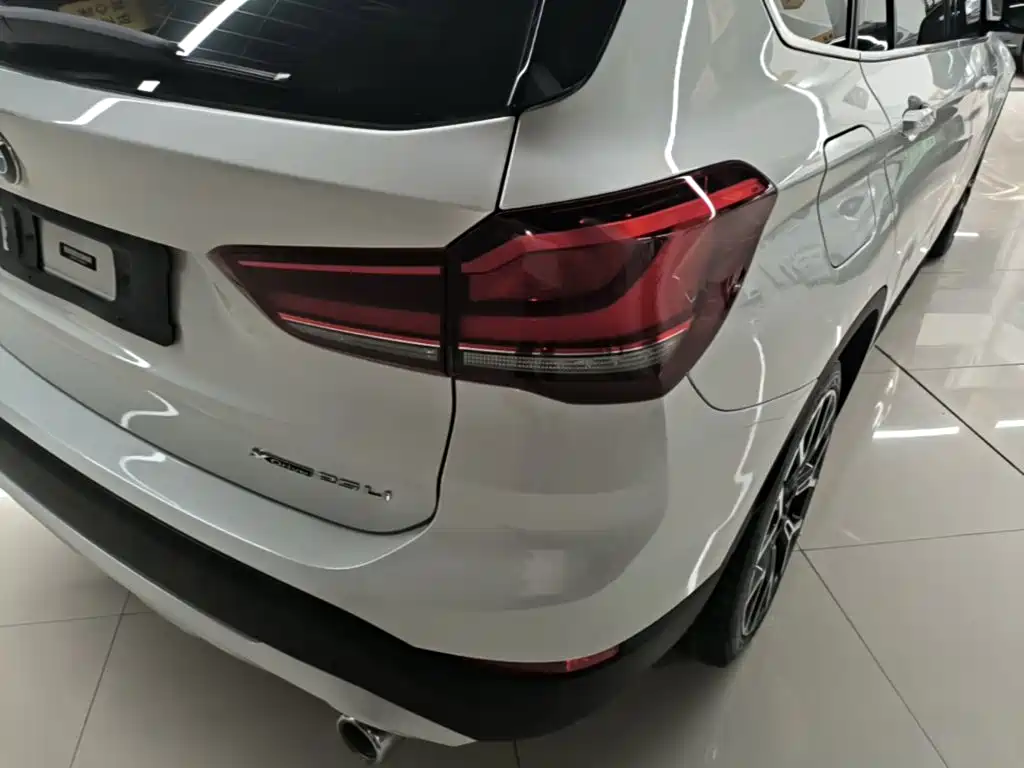 BMW X1 2020 — фото 8