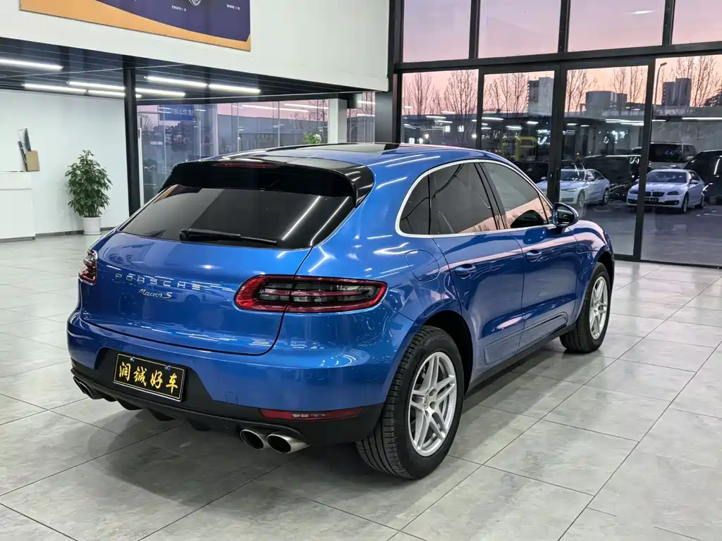 Porsche Macan 2018 — фото 6
