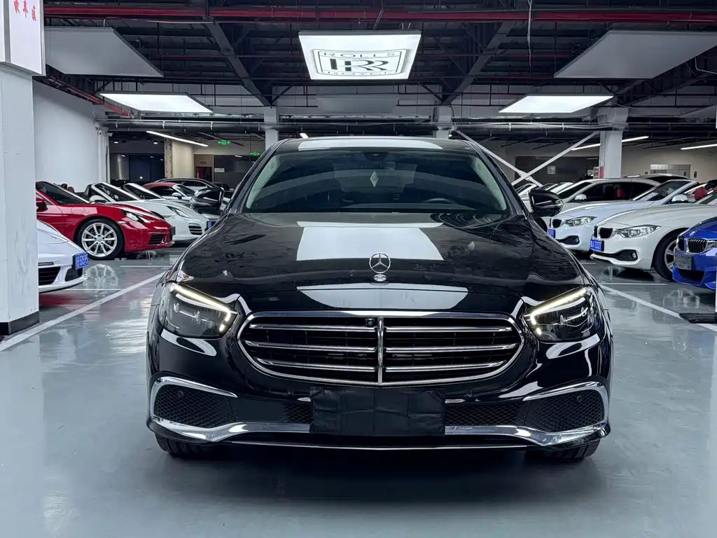 Mercedes-Benz E-Class 2023 — фото 2