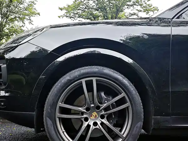Porsche Cayenne 2023