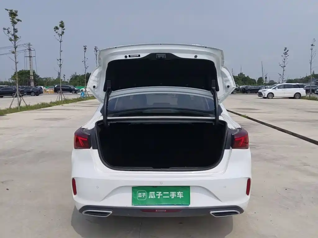 Changan Eado 2022 — фото 19