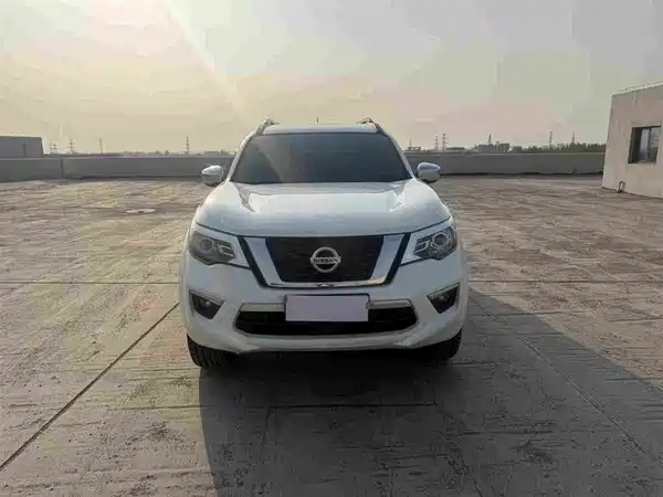 Nissan Terra 2022
