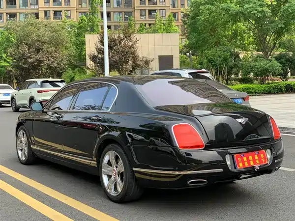 Bentley Flying Spur 2010