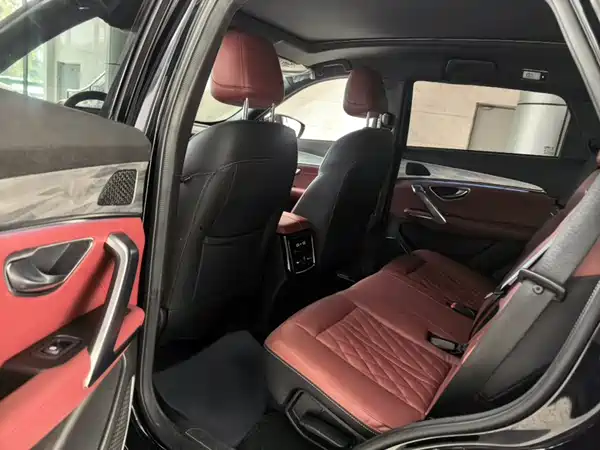 Jetour X70 PLUS 2023