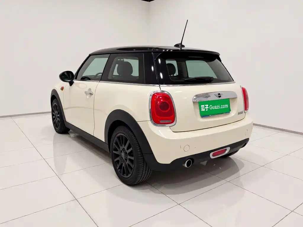 MINI MINI 2018