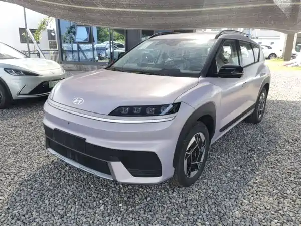 Hyundai EO 2025