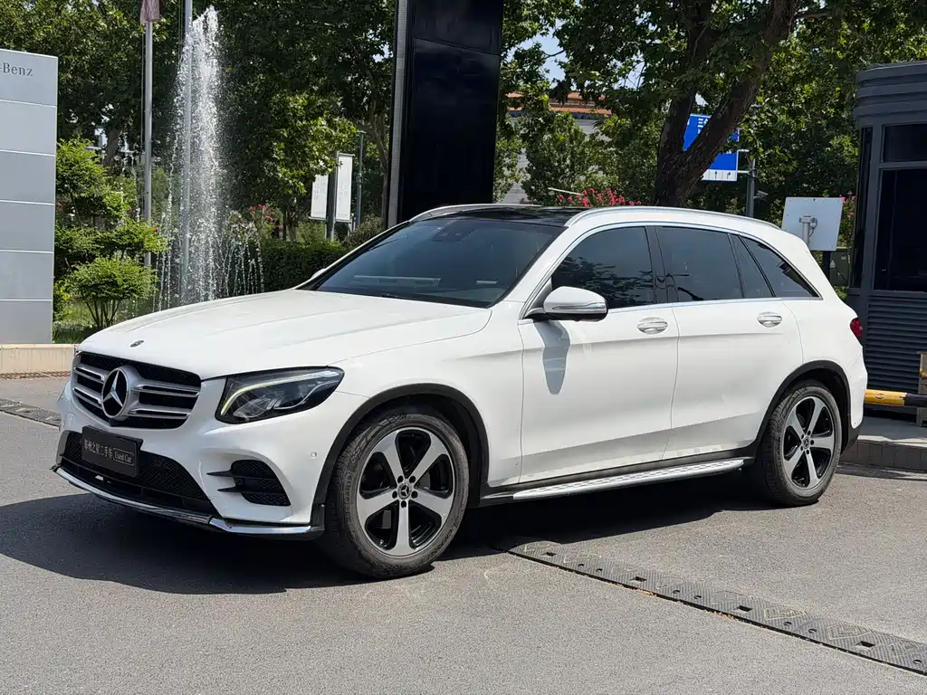 Mercedes-Benz GLC 2019 — фото 1