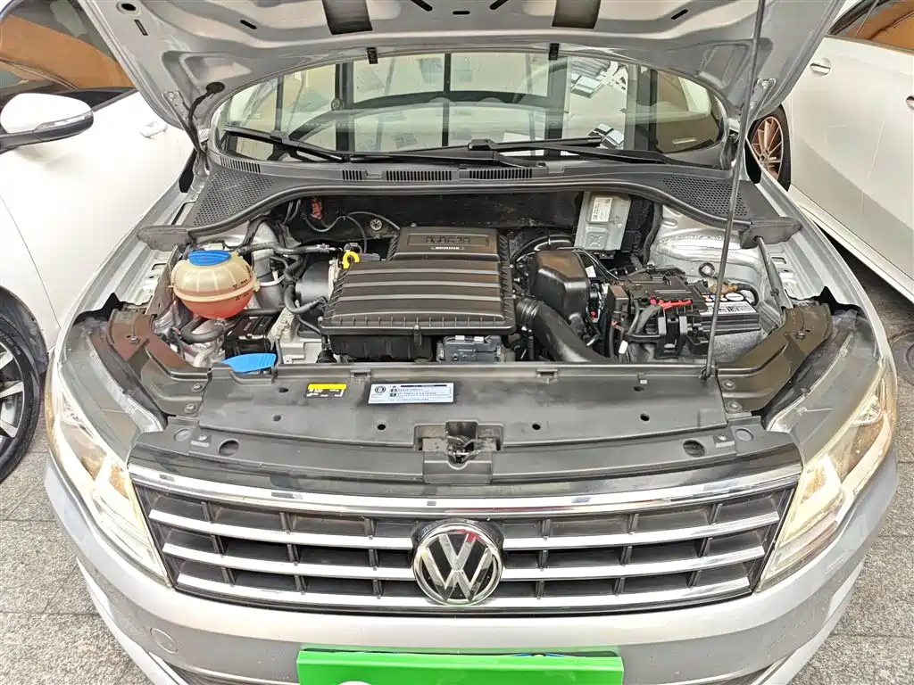 Volkswagen Jetta 2018 — фото 13
