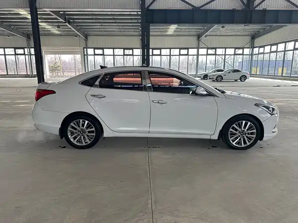 Hyundai Mistra 2018