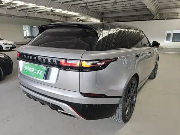 Land Rover Range Rover Velar 2021