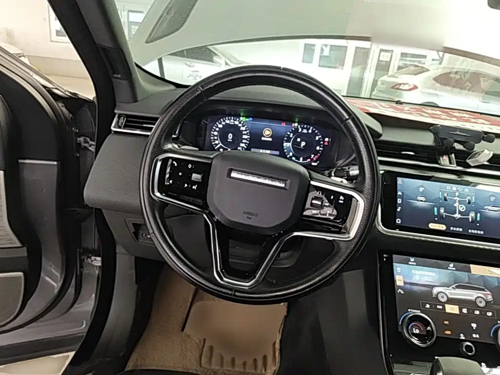 Land Rover Range Rover Velar 2021 — фото 11